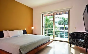 Via 38 Condo Boutique Playa del Carmen Hotel