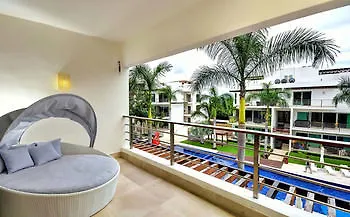 Via 38 Condo Boutique Playa del Carmen 3*,