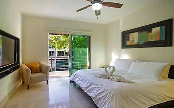 Hotel Via 38 Condo Boutique Playa del Carmen