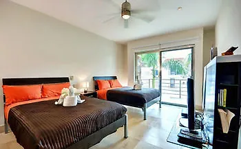 Via 38 Condo Boutique Playa del Carmen 3*,