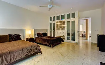 Via 38 Condo Boutique Playa del Carmen Hotel
